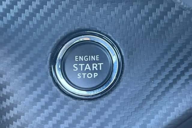 Peugeot 208 (2021) thumbnail 23