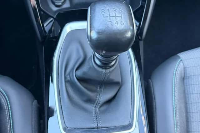 Peugeot 208 (2021) thumbnail 26