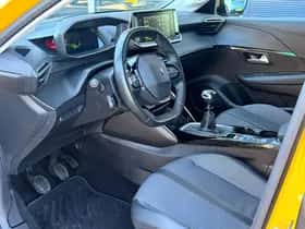 Peugeot 208 (2021) thumbnail 37