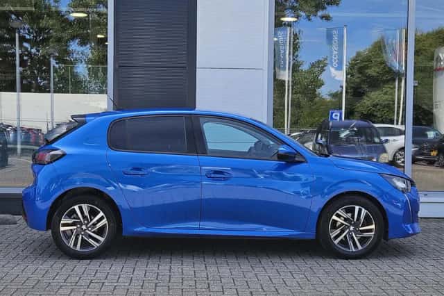 Peugeot 208 (2021) thumbnail 6