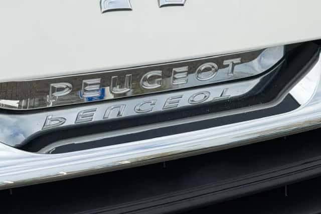 Peugeot 108 (2021) thumbnail 11