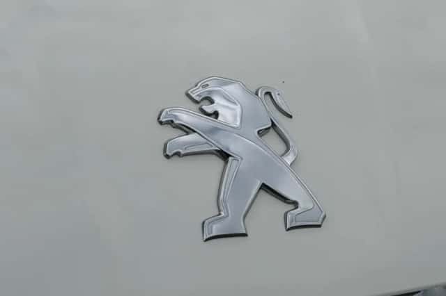 Peugeot 108 (2021) thumbnail 13