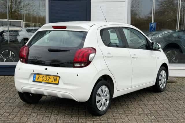Peugeot 108 (2021) thumbnail 5
