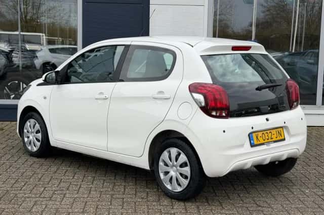Peugeot 108 (2021) thumbnail 7