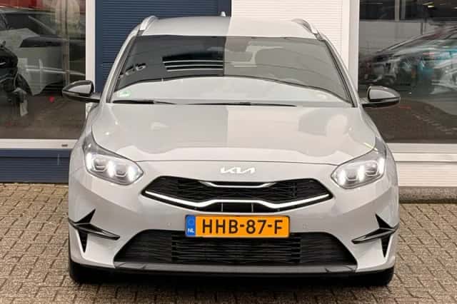 Kia Ceed Sportswagon (2025) thumbnail 5