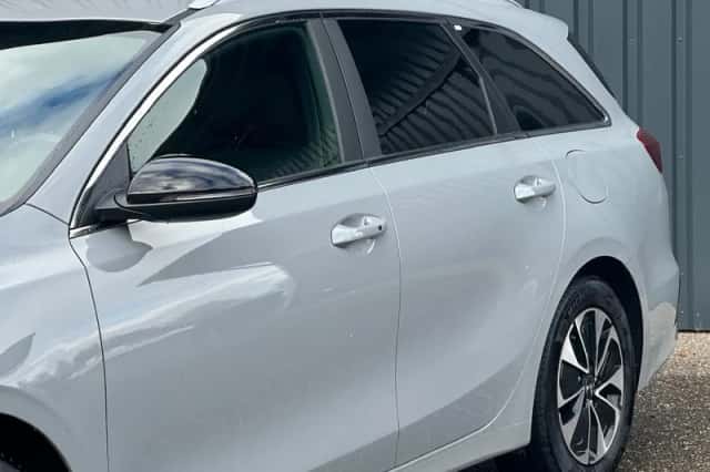 Kia Ceed Sportswagon (2025) thumbnail 9