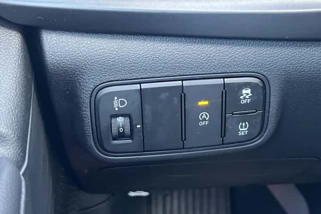 Hyundai i20 (2024) thumbnail 30