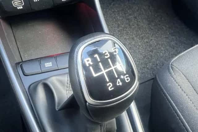 Hyundai i20 (2024) thumbnail 39