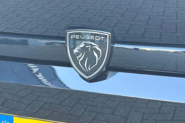Peugeot 408 (2025) thumbnail 12