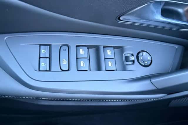 Peugeot 408 (2025) thumbnail 29