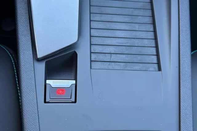 Peugeot 408 (2025) thumbnail 31