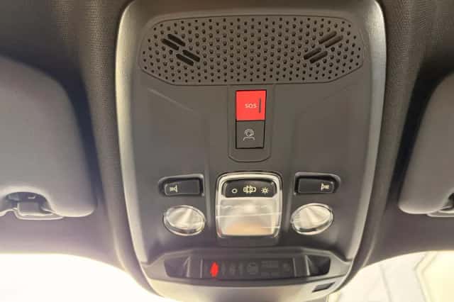 Peugeot e-2008 (2025) thumbnail 31