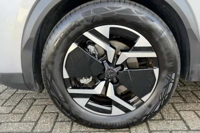 Peugeot 2008 (2025) thumbnail 31