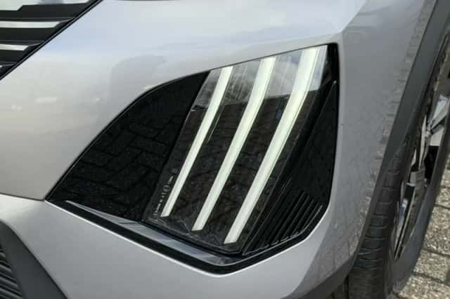 Peugeot 2008 (2025) thumbnail 33