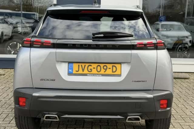 Peugeot 2008 (2025) thumbnail 38