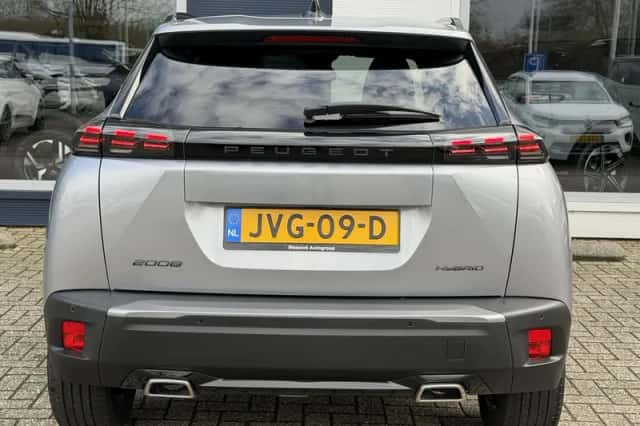 Peugeot 2008 (2025) thumbnail 6