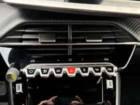 Peugeot 2008 (2025) thumbnail 9