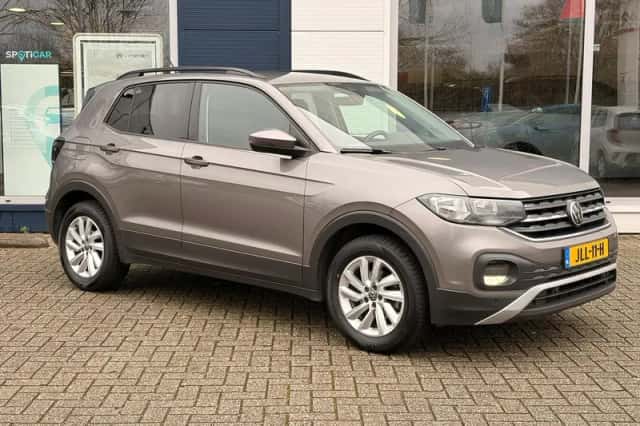 Volkswagen T-Cross (2021) thumbnail 3