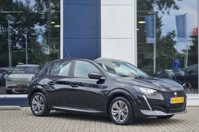 Peugeot e-208 (2021) thumbnail 2