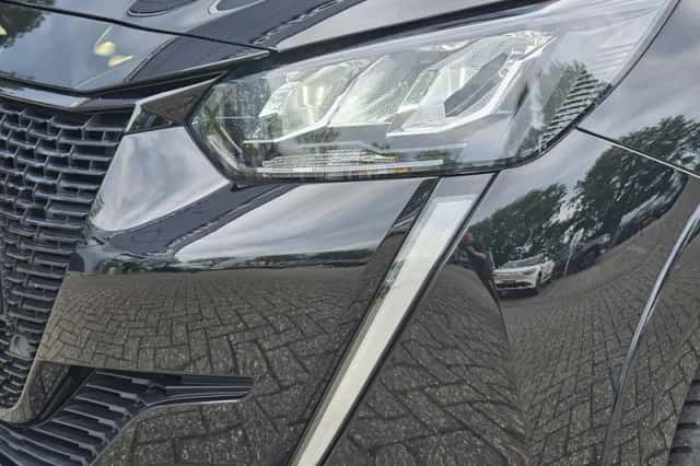 Peugeot e-208 (2021) thumbnail 28
