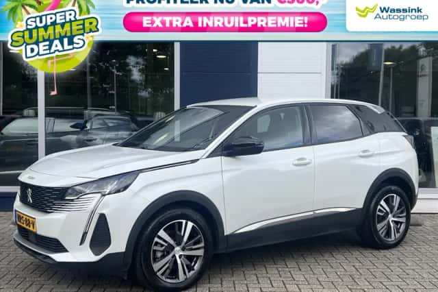 Peugeot 3008 (2024) thumbnail 1