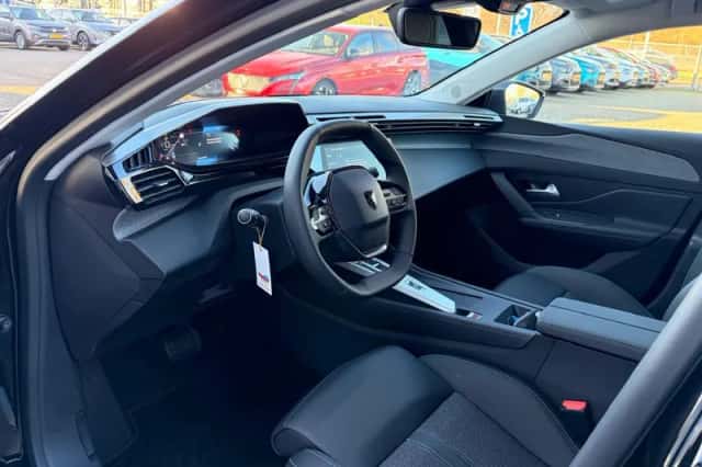 Peugeot 408 (2025) thumbnail 18