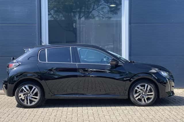 Peugeot 208 (2021) thumbnail 6