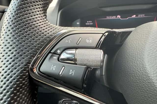 Škoda Karoq (2021) thumbnail 25