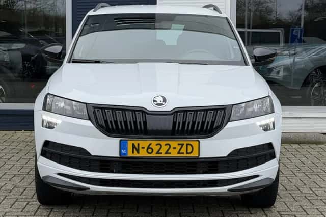 Škoda Karoq (2021) thumbnail 4