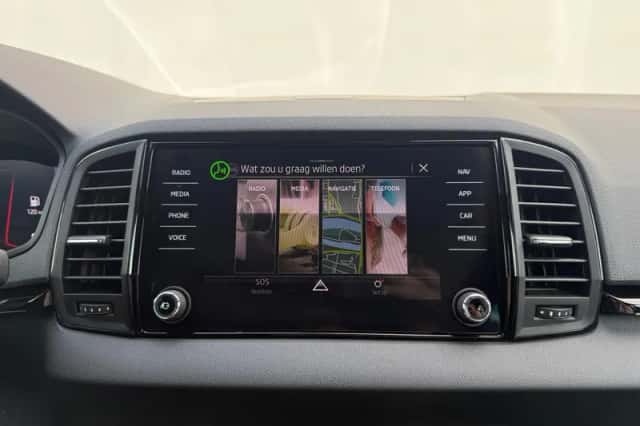 Škoda Karoq (2021) thumbnail 33