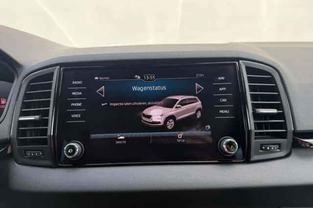 Škoda Karoq (2021) thumbnail 36