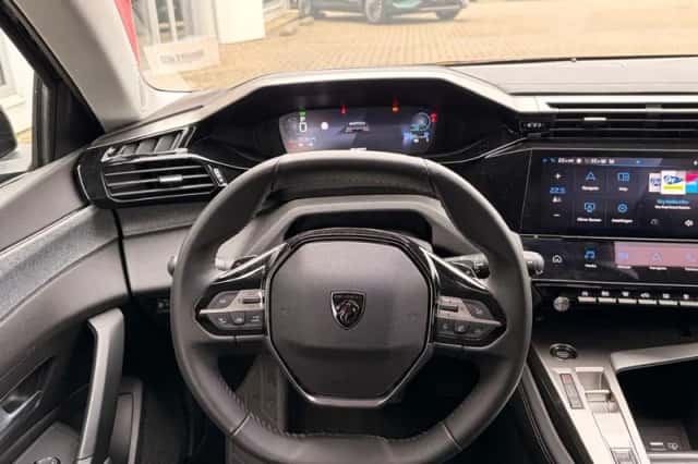 Peugeot 308 (2024) thumbnail 33