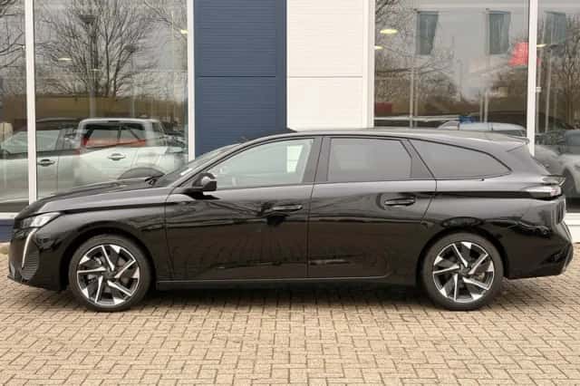 Peugeot 308 (2024) thumbnail 8