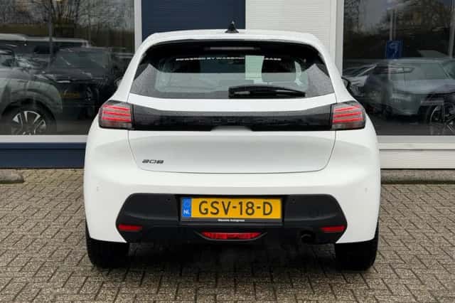 Peugeot 208 (2024) thumbnail 6