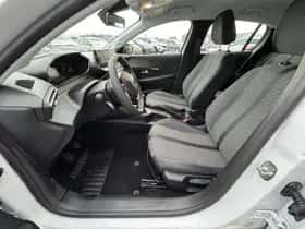 Peugeot 208 (2024) thumbnail 8
