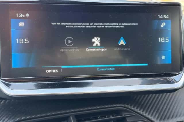 Peugeot 208 (2022) thumbnail 34