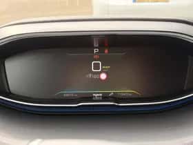 Peugeot 3008 (2021) thumbnail 11