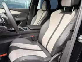 Peugeot 3008 (2021) thumbnail 30
