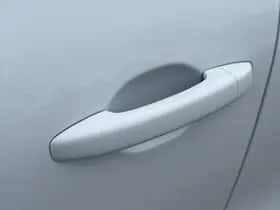 Renault Clio (2022) thumbnail 11