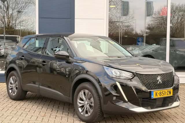Peugeot e-2008 (2021) thumbnail 2
