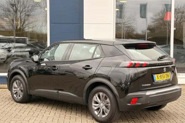 Peugeot e-2008 (2021) thumbnail 13