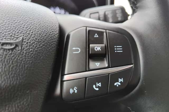 Ford Focus (2024) thumbnail 16