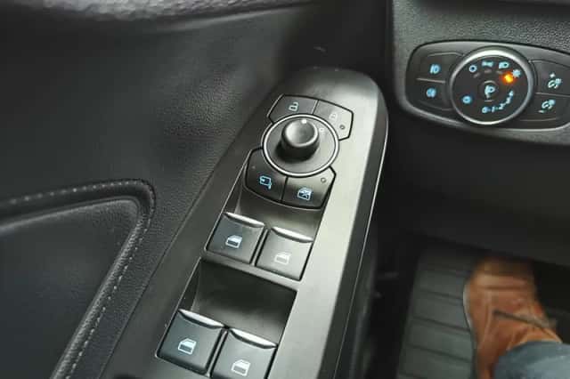 Ford Focus (2024) thumbnail 20