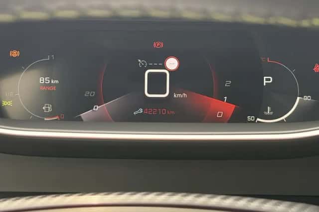 Peugeot 208 (2021) thumbnail 10