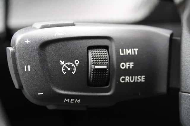 Peugeot 2008 (2024) thumbnail 22