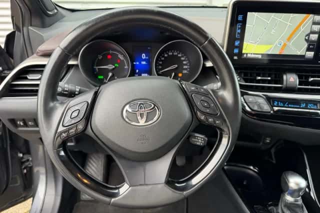 Toyota C-HR (2020) thumbnail 14
