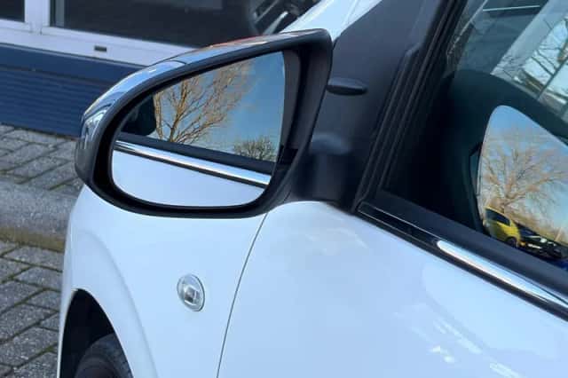 Peugeot 108 (2021) thumbnail 14