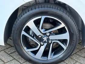 Peugeot 108 (2021) thumbnail 15