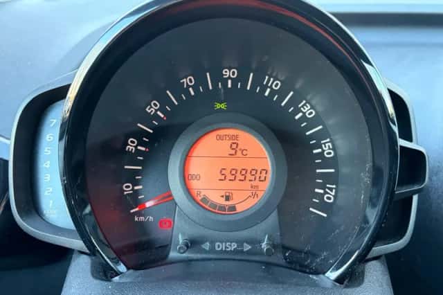 Peugeot 108 (2021) thumbnail 20