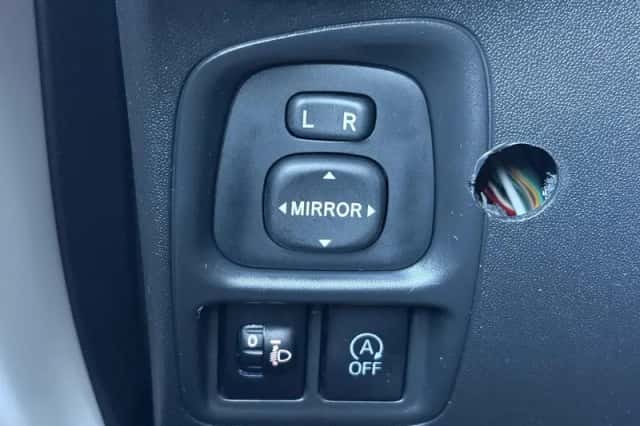 Peugeot 108 (2021) thumbnail 26